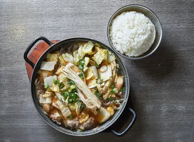 Bul Go Gi Jeon Gol (comes with rice)