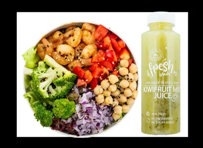 High Tide with Fresh Made Kiwi Fruit Mix Juice