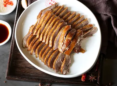 Lion Head Goose (Half)