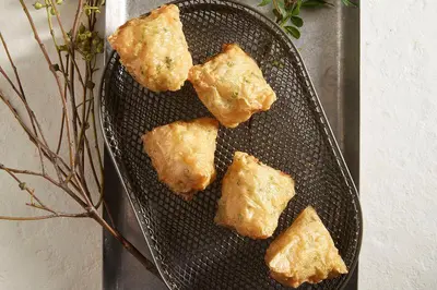 Deep-fried Mashed Prawn Balls
