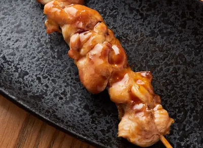 Sauce Grilled Chicken Thigh (2 Skewers)