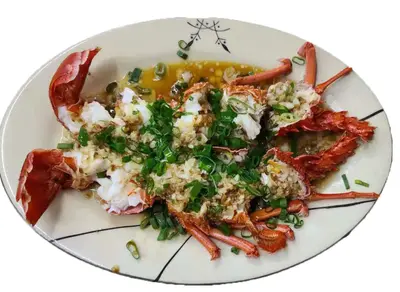 Steamed Australian Lobster with Minced Garlic (1 pc)