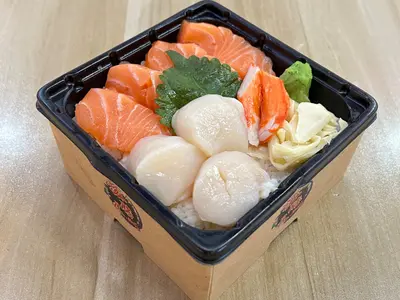 Salmon with Hokkaido Scallop