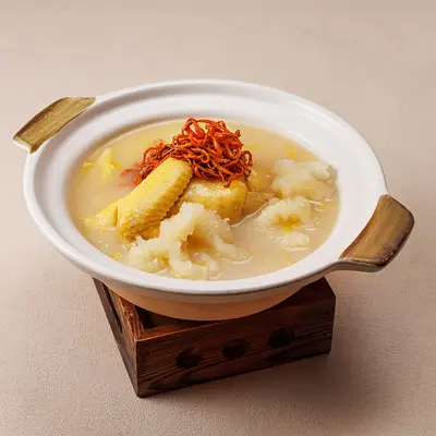 Cordyceps flower glue chicken (half a chicken)