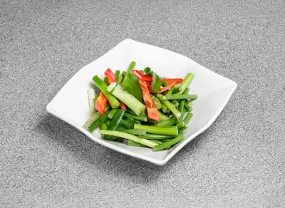 Fried Garlic Leek with Belachan Paste