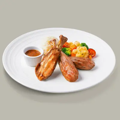 Baby Pork Leg served with Mixed Vegetables