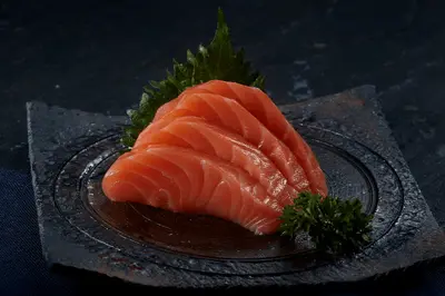 Salmon Sashimi (4 pcs.)